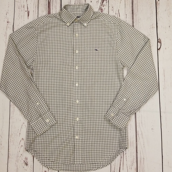 Vineyard Vines Other - Vineyard Vines Whale Classic Fit Tucker Shirt Vineyard Vines Other - Vineyard Vines Whale Classic Fit Tucker Shirt